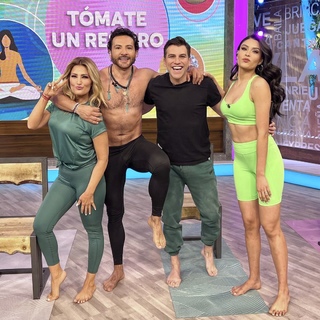 Kristal Silva feet photo thumbnail