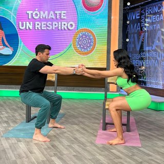 Kristal Silva feet photo thumbnail