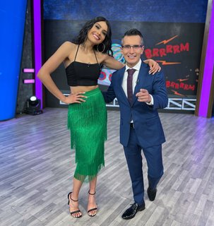 Kristal Silva feet photo thumbnail