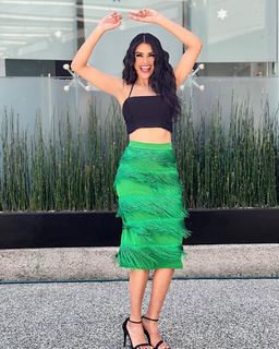 Kristal Silva feet photo thumbnail