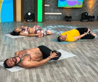 Kristal Silva feet photo thumbnail