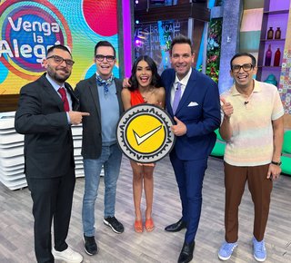 Kristal Silva feet photo thumbnail