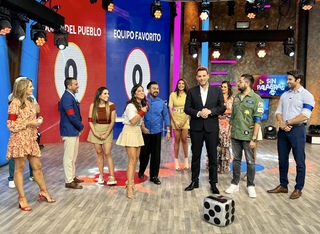 Kristal Silva feet photo thumbnail