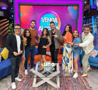 Kristal Silva feet photo thumbnail