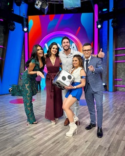 Kristal Silva feet photo thumbnail