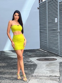 Kristal Silva feet photo thumbnail