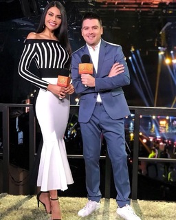 Kristal Silva feet photo thumbnail