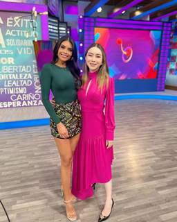 Kristal Silva feet photo thumbnail