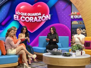 Kristal Silva feet photo thumbnail