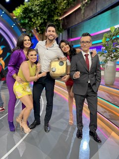 Kristal Silva feet photo thumbnail