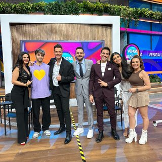 Kristal Silva feet photo thumbnail