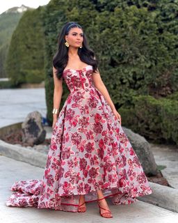 Kristal Silva feet photo thumbnail