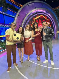 Kristal Silva feet photo thumbnail