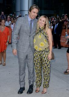 Kristen Bell feet photo thumbnail