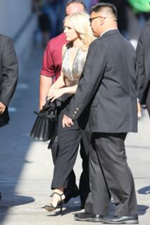 Kristen Bell feet photo thumbnail