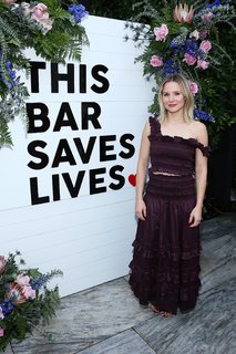 Kristen Bell feet photo thumbnail