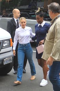 Kristen Bell feet photo thumbnail