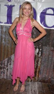 Kristen Bell feet photo thumbnail