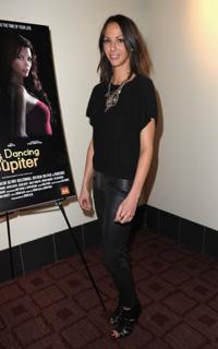 Kristen Doute feet photo 1
