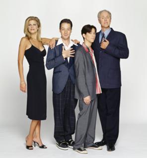 Kristen Johnston feet photo thumbnail