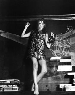 Kristen Johnston feet photo thumbnail