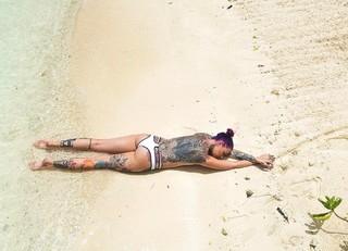 Kristen Leanne feet photo 9