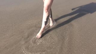 Kristen Leanne feet photo 9