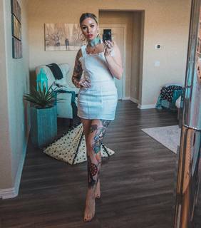 Kristen Leanne feet photo 7