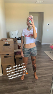 Kristen Leanne feet photo 8