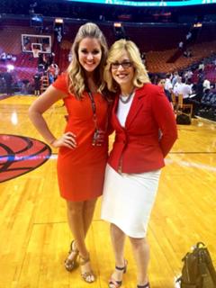 Kristen Ledlow feet photo 17