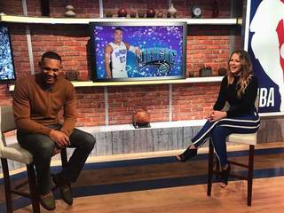 Kristen Ledlow feet photo 3