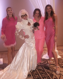 Kristen Ledlow feet photo 2