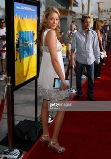 Kristen Renton feet photo 20