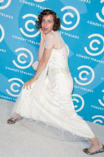 Kristen Schaal feet photo thumbnail