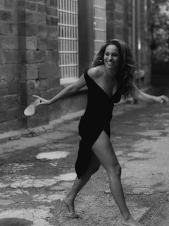 Kristen StephensonPino feet photo 1
