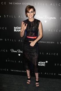 Kristen Stewart feet photo thumbnail