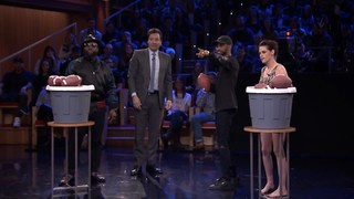 Kristen Stewart feet photo thumbnail