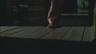 Kristen Stewart feet photo thumbnail