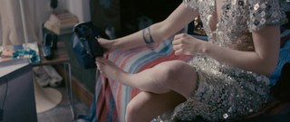 Kristen Stewart feet photo thumbnail