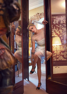 Kristen Stewart feet photo thumbnail