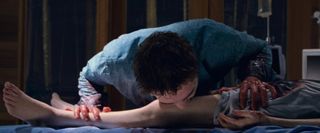 Kristen Stewart feet photo thumbnail