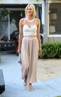 Kristen Taekman feet photo thumbnail