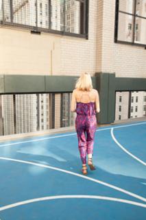 Kristen Taekman feet photo thumbnail