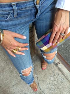 Kristen Taekman feet photo thumbnail