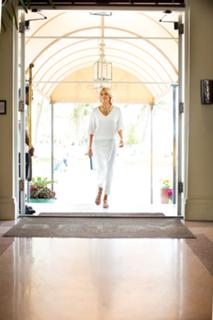 Kristen Taekman feet photo thumbnail