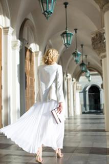 Kristen Taekman feet photo thumbnail