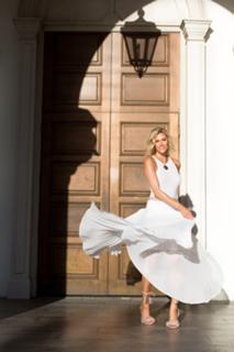 Kristen Taekman feet photo thumbnail