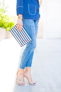 Kristen Taekman feet photo thumbnail