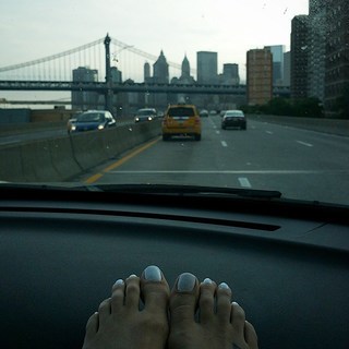 Kristen Taekman feet photo thumbnail