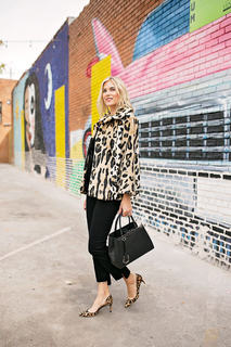 Kristen Taekman feet photo thumbnail